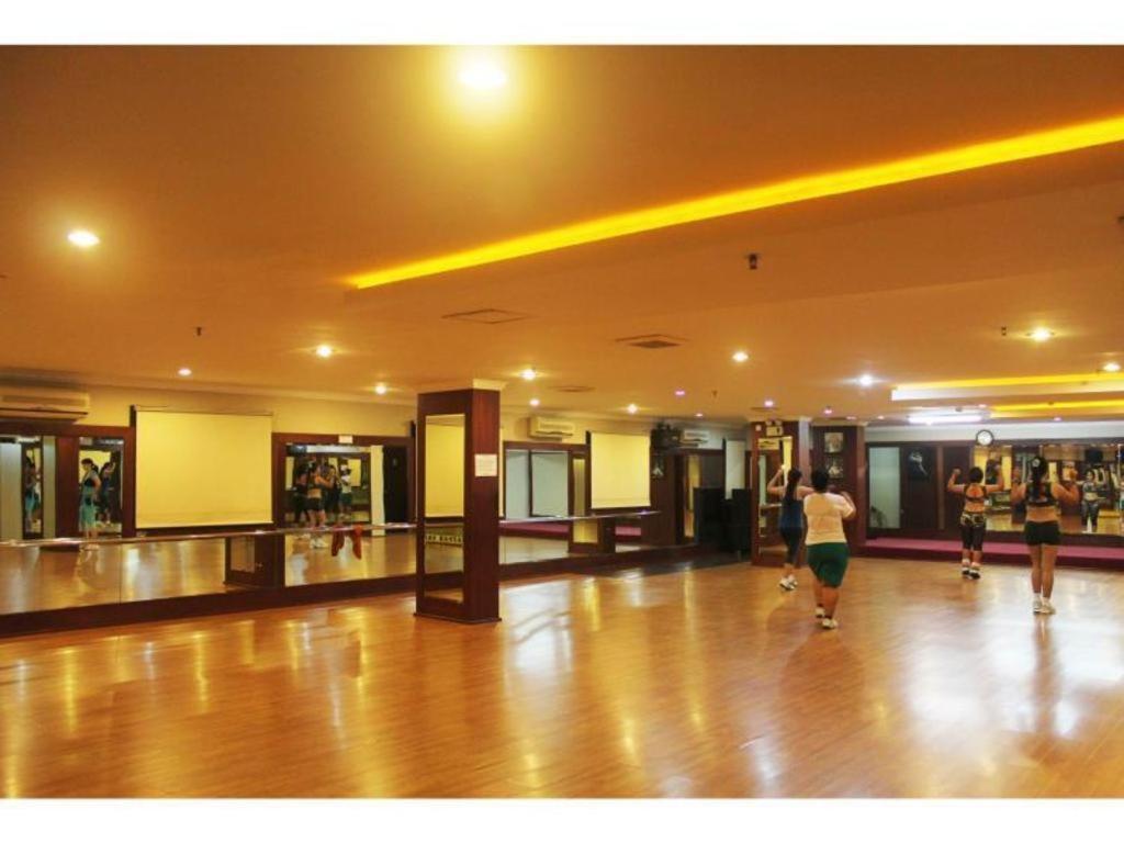89 Hotel Batam Nagoya Extérieur photo