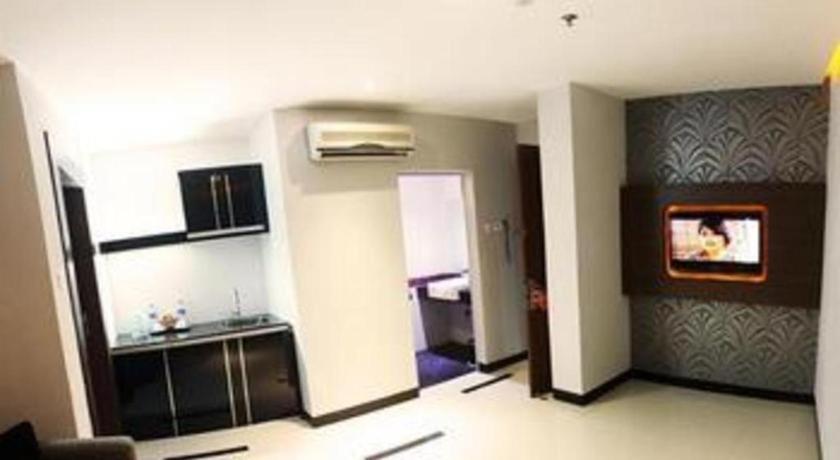 89 Hotel Batam Nagoya Extérieur photo
