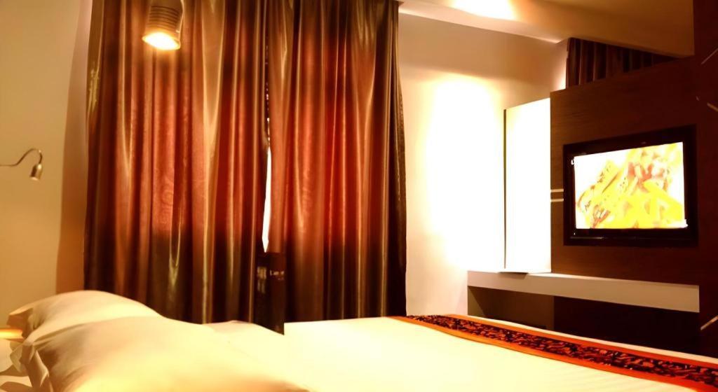89 Hotel Batam Nagoya Extérieur photo