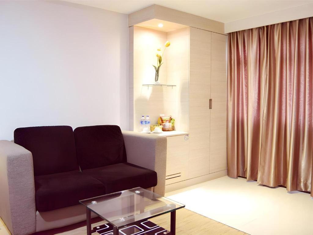 89 Hotel Batam Nagoya Extérieur photo